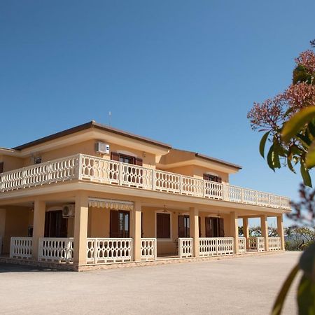 Racalmuto B&B La Terrazza Degli Scrittori מראה חיצוני תמונה