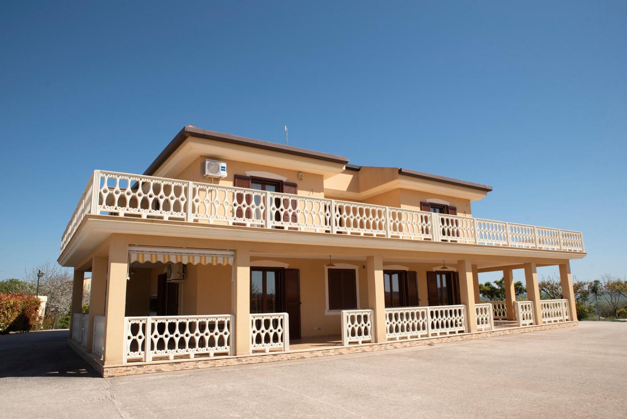 Racalmuto B&B La Terrazza Degli Scrittori מראה חיצוני תמונה